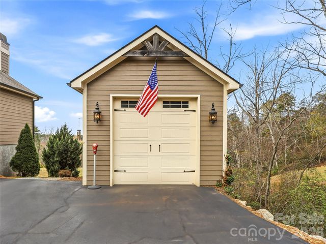 286 Preservation Trail, Columbus, NC 28722