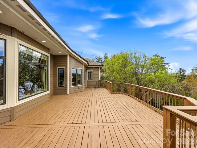 286 Preservation Trail, Columbus, NC 28722