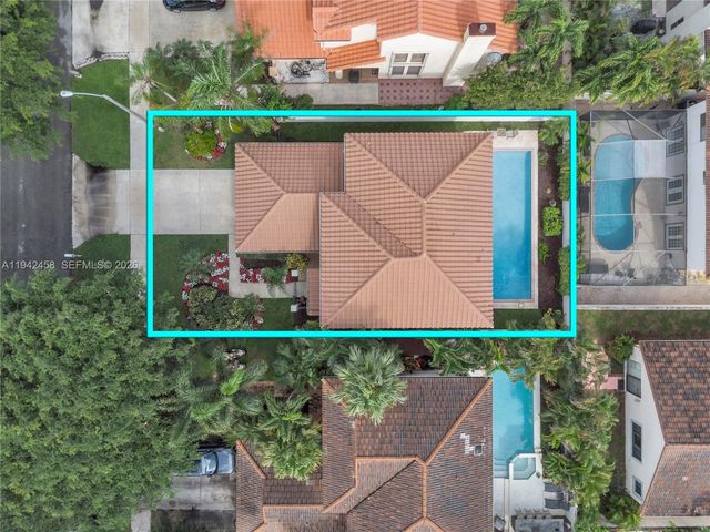 728 NW 38th Ter, Deerfield Beach, FL 33442