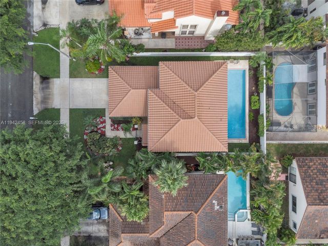 728 NW 38th Ter, Deerfield Beach, FL 33442