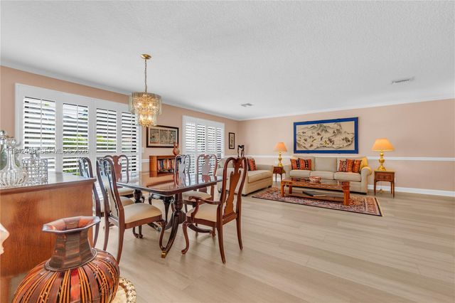 728 NW 38th Ter, Deerfield Beach, FL 33442