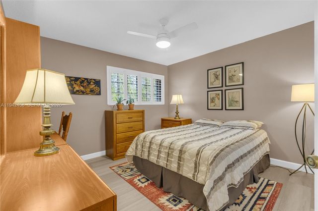 728 NW 38th Ter, Deerfield Beach, FL 33442