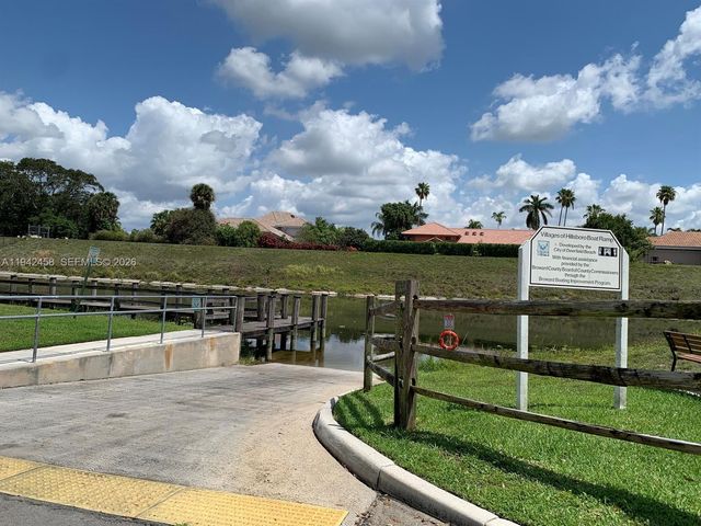 728 NW 38th Ter, Deerfield Beach, FL 33442