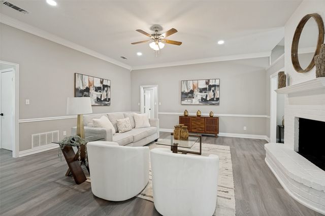 1912 Camden Way, Carrollton, TX 75007
