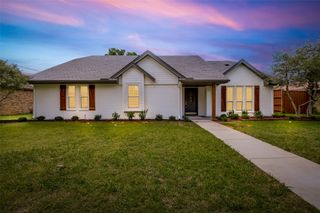 1912 Camden Way, Carrollton, TX 75007