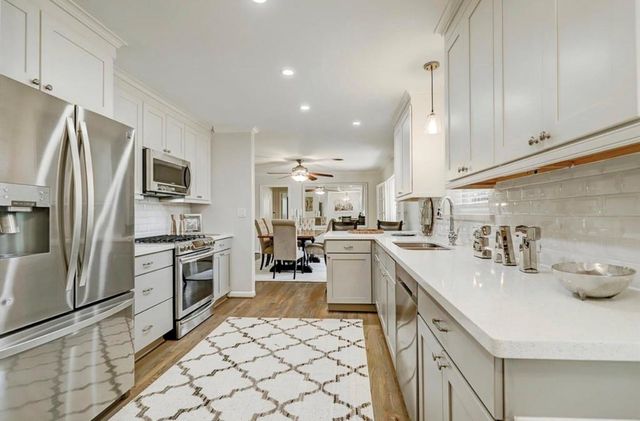 5403 Carew Street, Houston, TX 77096