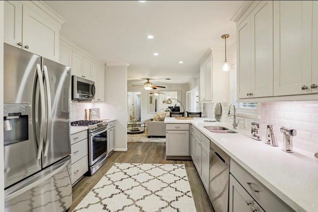 5403 Carew Street, Houston, TX 77096