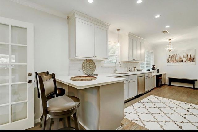 5403 Carew Street, Houston, TX 77096