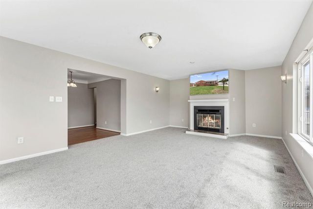 3627 Norwood Drive, Trenton, MI 48183