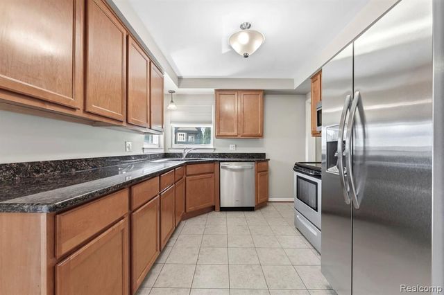 3627 Norwood Drive, Trenton, MI 48183