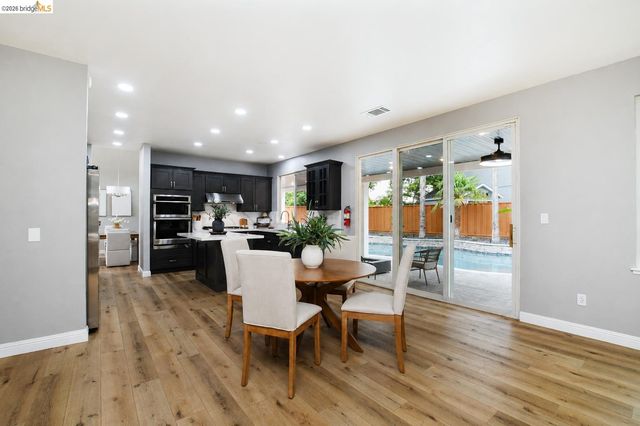 5017 Union Mine Dr, Antioch, CA 94531