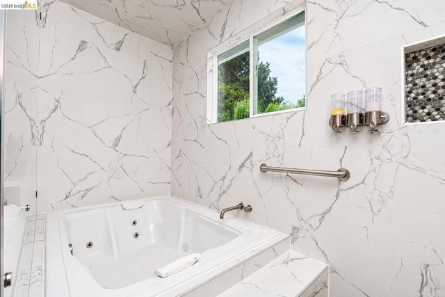 5017 Union Mine Dr, Antioch, CA 94531