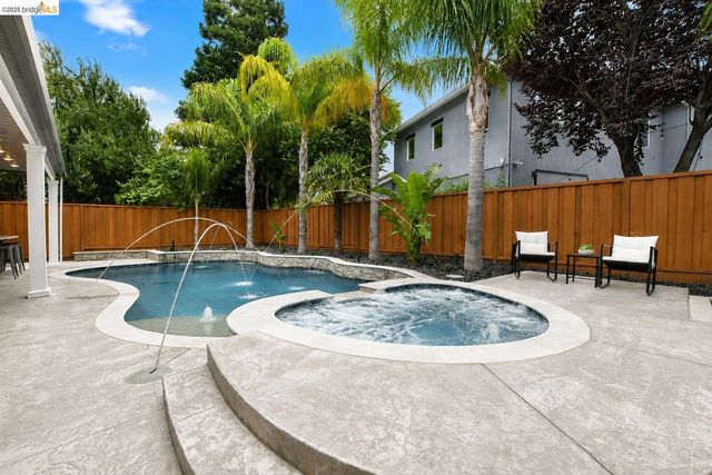 5017 Union Mine Dr, Antioch, CA 94531