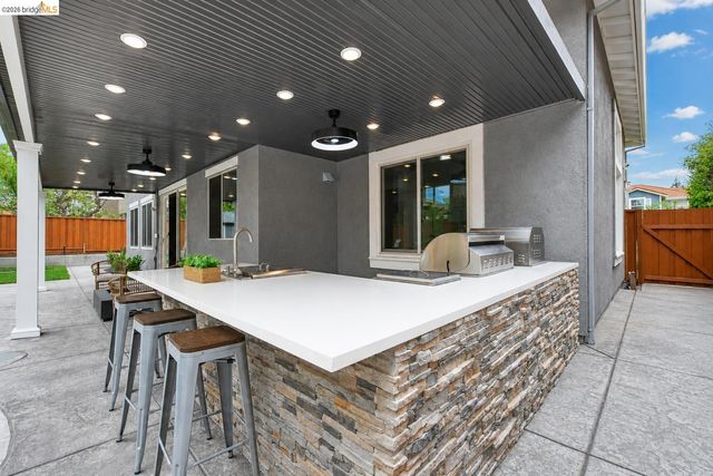 5017 Union Mine Dr, Antioch, CA 94531