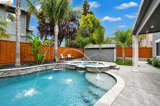 5017 Union Mine Dr, Antioch, CA 94531
