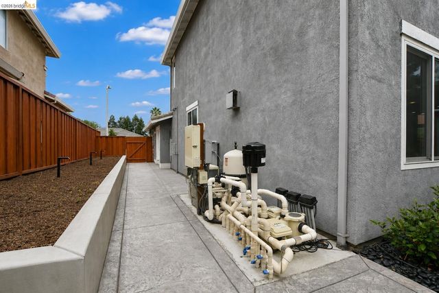 5017 Union Mine Dr, Antioch, CA 94531