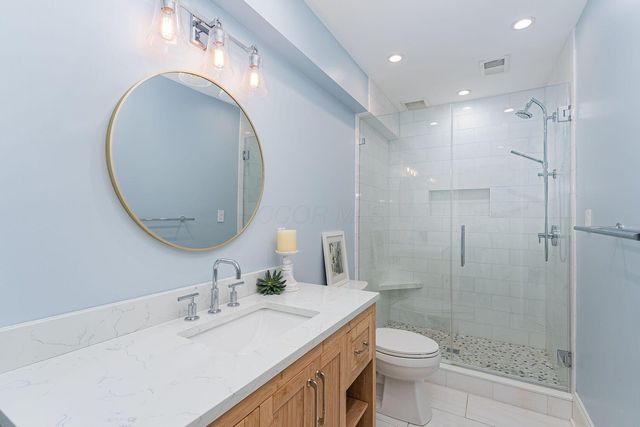9071 Tartan Fields Drive, Dublin, OH 43017