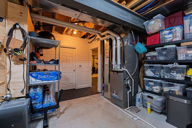 9071 Tartan Fields Drive, Dublin, OH 43017