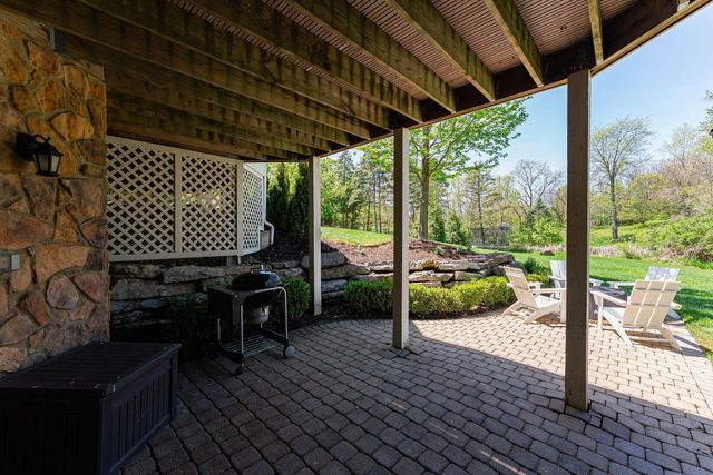 9071 Tartan Fields Drive, Dublin, OH 43017