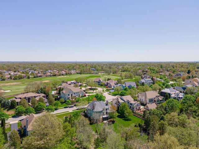 9071 Tartan Fields Drive, Dublin, OH 43017