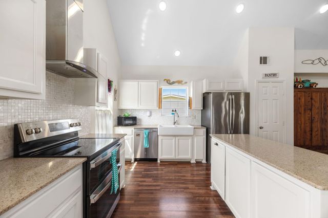 4130 Kent Drive, Galveston, TX 77554