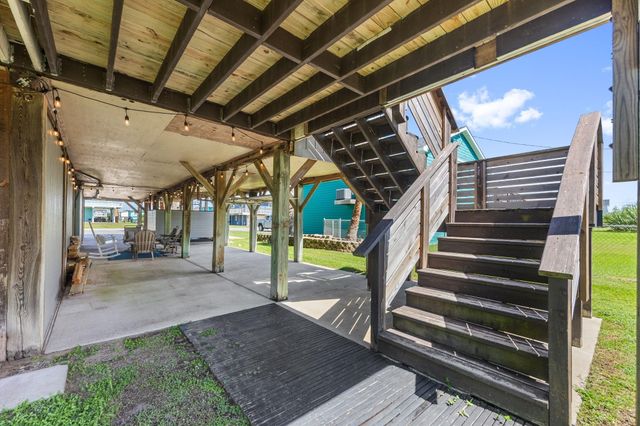 4130 Kent Drive, Galveston, TX 77554