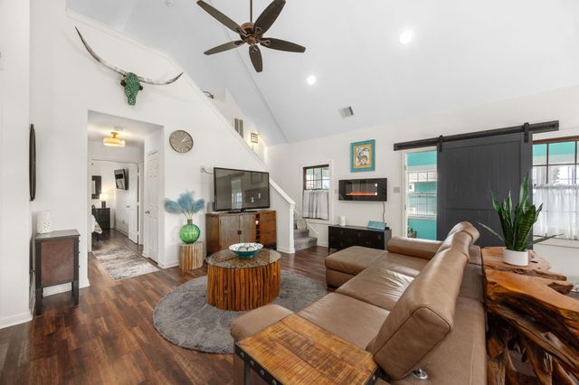 4130 Kent Drive, Galveston, TX 77554