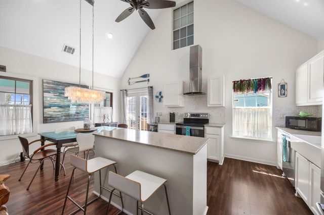 4130 Kent Drive, Galveston, TX 77554