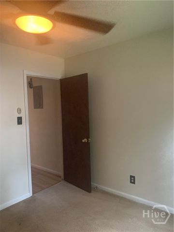 432 Edgewater Road, Savannah, GA 31406