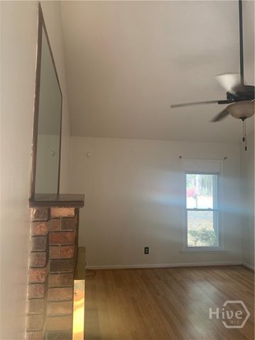 432 Edgewater Road, Savannah, GA 31406