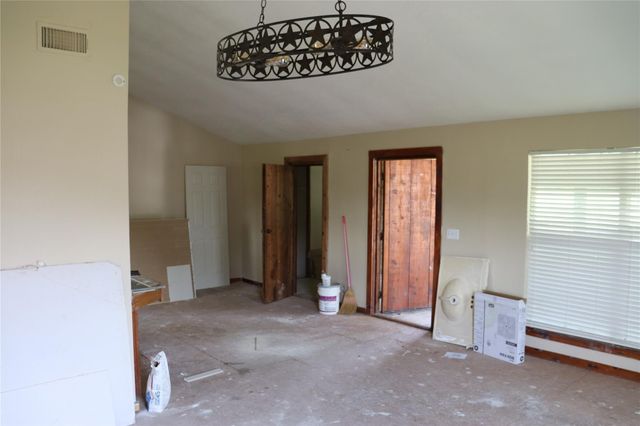 1262 Yaupon Cove Drive, Onalaska, TX 77360