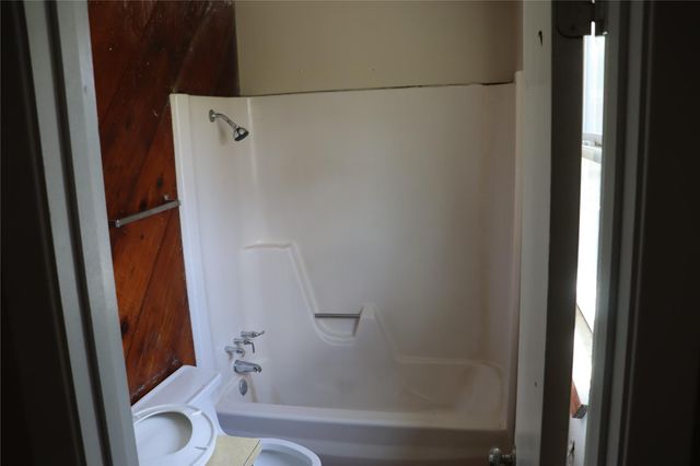 1262 Yaupon Cove Drive, Onalaska, TX 77360