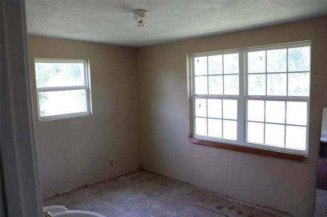 1262 Yaupon Cove Drive, Onalaska, TX 77360