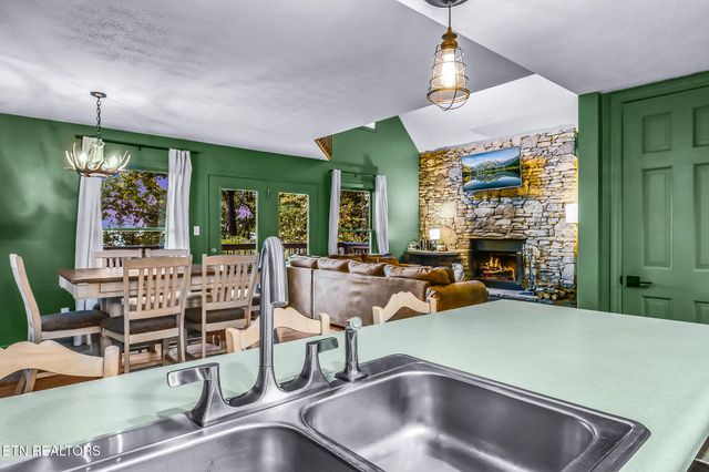 1819 W Arolla Ct. Court, Gatlinburg, TN 37738