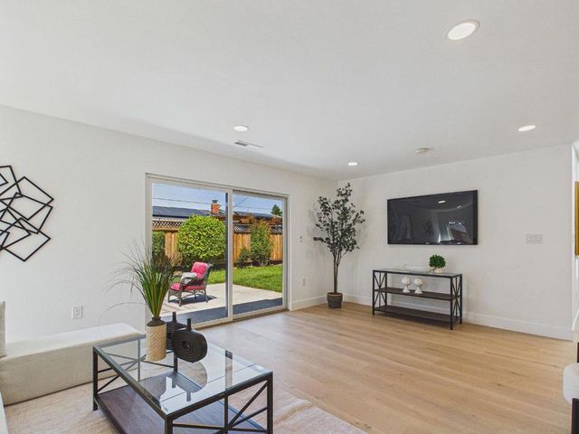 1825 Charmeran Avenue, San Jose, CA 95124