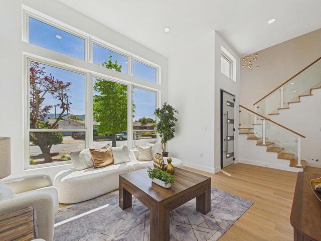 1825 Charmeran Avenue, San Jose, CA 95124