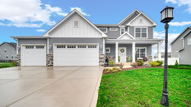 2207 Mary Lane, Valparaiso, IN 46383