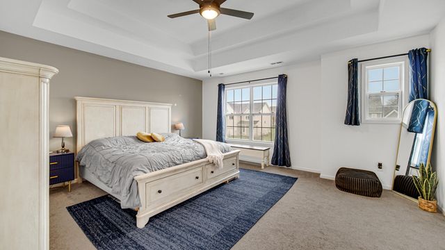 2207 Mary Lane, Valparaiso, IN 46383