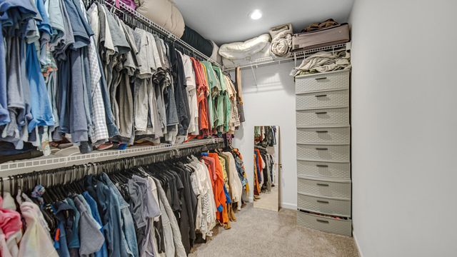 2207 Mary Lane, Valparaiso, IN 46383