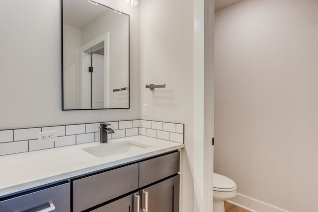 3556 N Tyler Ct, Wichita, KS 67215