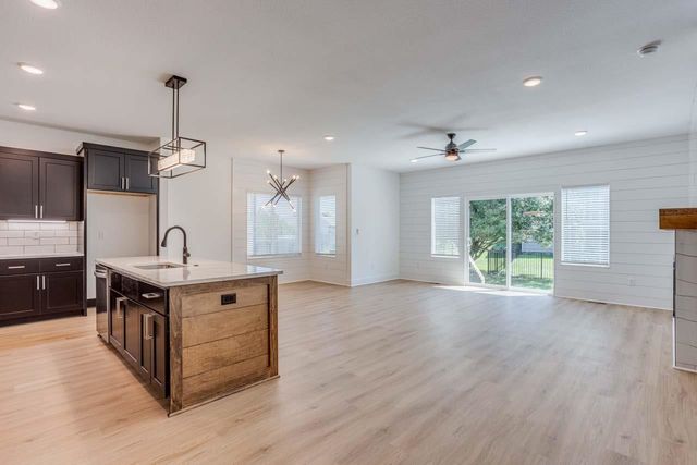 3556 N Tyler Ct, Wichita, KS 67215