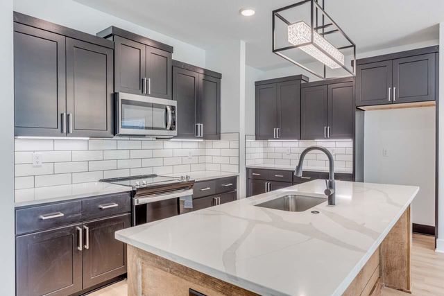 3556 N Tyler Ct, Wichita, KS 67215