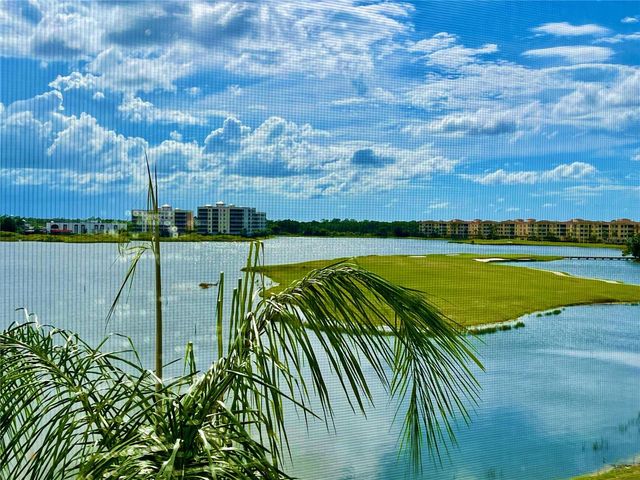 6450 WATERCREST WAY 402, Lakewood Ranch, FL 34202