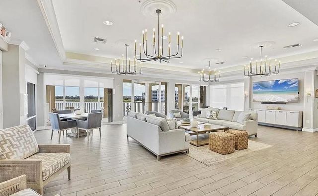 6450 WATERCREST WAY 402, Lakewood Ranch, FL 34202