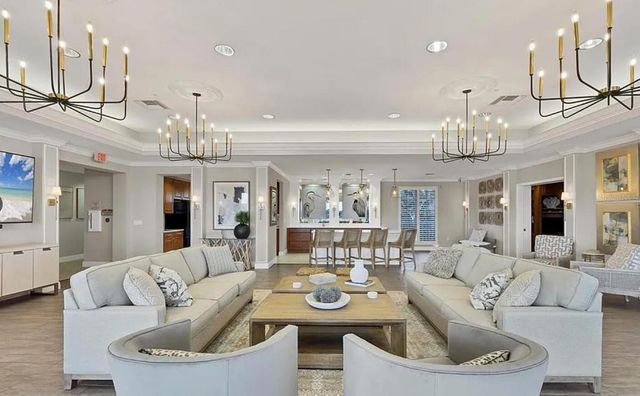 6450 WATERCREST WAY 402, Lakewood Ranch, FL 34202