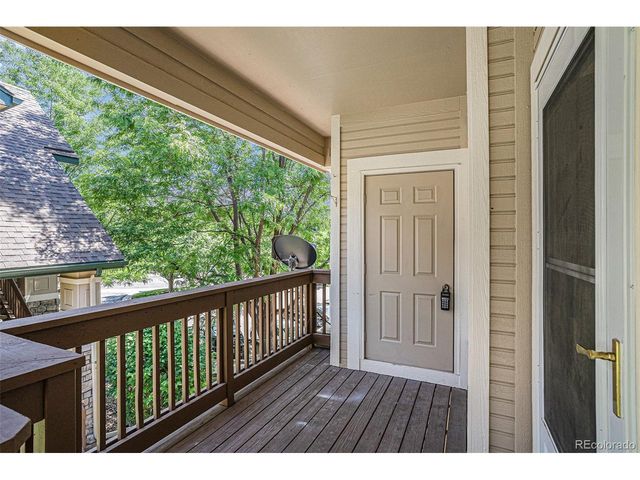 4085 S Crystal Cir 202, Aurora, CO 80014