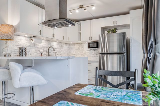 1002 S Kihei Rd # 205, Kihei, HI 96753