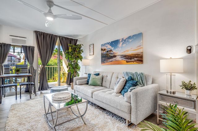 1002 S Kihei Rd # 205, Kihei, HI 96753