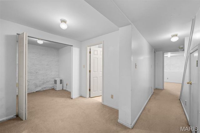 2702 S 13th Street, St Louis, MO 63118