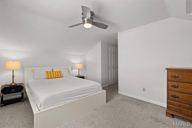 2702 S 13th Street, St Louis, MO 63118
